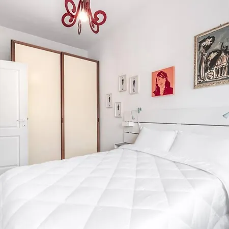 Lungotevere Testaccio Rooftop *